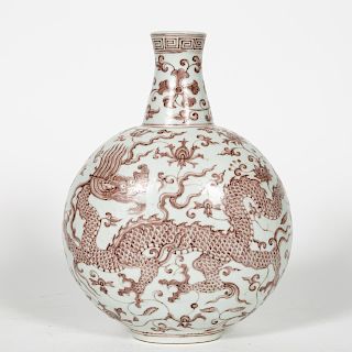 Chinese Iron Red Dragon Motif Porcelain Vase