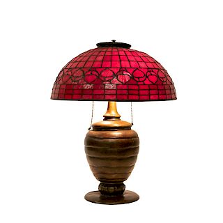 Tiffany Style Beehive Stained Glass Table Lamp