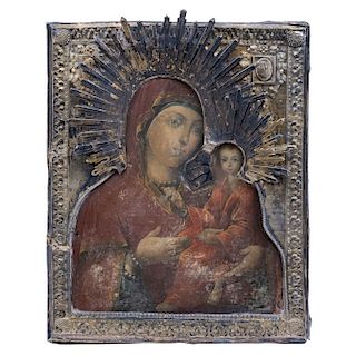 MADONNA AND CHILD. RUSSIA, CIRCA 1900. Oil on board. With a gilt silver frame.