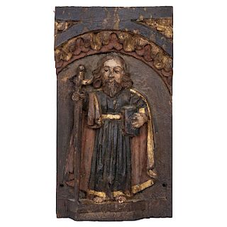 A PAIR OF WOODEN CARVINGS OF SAINT PETER AND SAINT PAUL. MEXICO, CIRCA 1900. Carved and polychromed wood. With architectural details. 