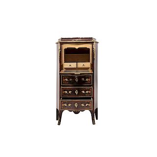 SECRETAIRE. FRANCE, BEGINNING OF THE 20TH CENTURY. Louis XV Style with bronze details and marble cover.