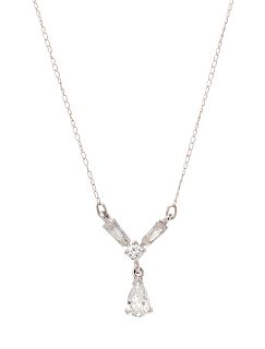 A White Gold and Diamond Necklace,