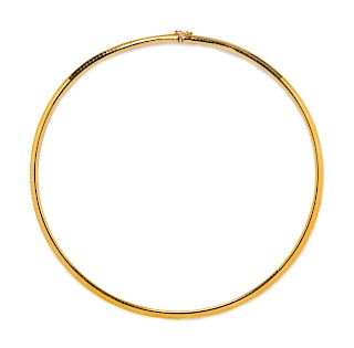 A 14 Karat Yellow Gold Omega Necklace,