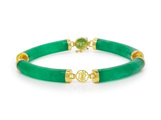 A 14 Karat Yellow Gold and Jade Bracelet,