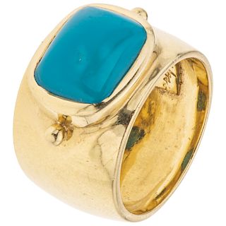 TANYA MOSS turquoise 18K yellow gold ring.