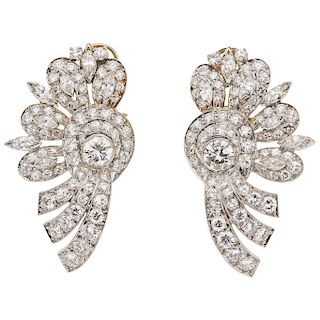 A diamond platinum pair of earrings.