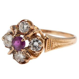 Ring in 18 Karat Yellow Gold with a Ruby and Diamonds 