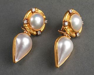 22K Gold Diamonds & Mabe Pearls Dangle Earrings Pr