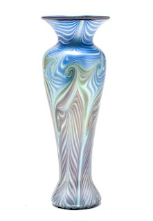 Vandermark Modern Pulled Feather Art Glass Vase