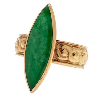 Jade Ring in 22 Karat Gold 
