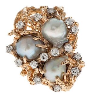 Ring with Baroque Pearls and Diamonds in 14 Karat  