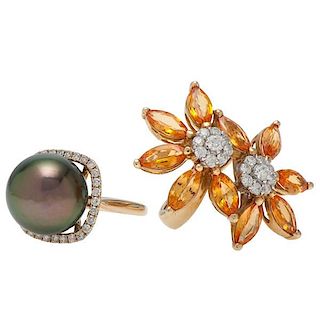 Ring in 18 Karat Yellow Gold with Yellow Sapphires and Diamonds in a Floral Design PLUS 