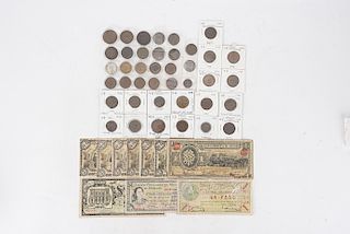 Colección de Monedas y Billetes de la Revolución Mexicana.  México, 1914-1915. Piezas: 51.