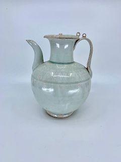 Chinese Qingbai Ware Ewer and Cover, Song Dynasty