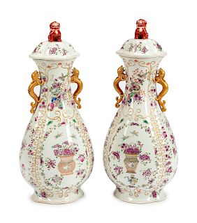 A Pair of Chinese Export Porcelain Urns