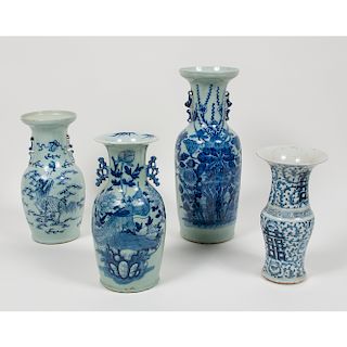 Chinese Blue and White Porcelain Vases 青花雙耳賞瓶一組四件