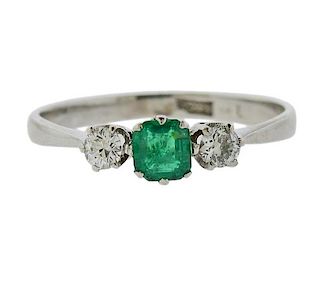 18K Gold Diamond Emerald Ring