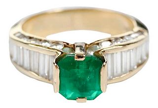 14kt. Emerald & Diamond Ring