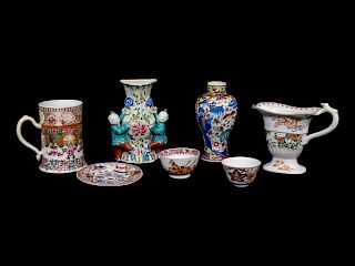 A Group of Seven Chinese Export Porcelain Articles