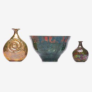 BEATRICE WOOD Bowl, two vases