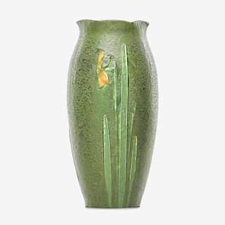 GRUEBY Fine rare vase with yellow daffodils