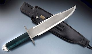 Style of Jimmy Lile Mission knife in two-tone