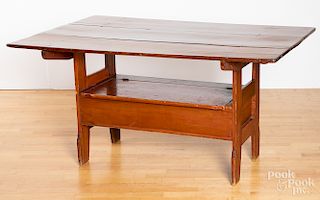 Pine bench table
