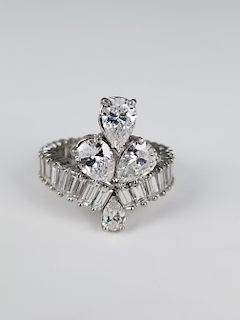 Beautiful Pear Shaped Tri Diamond Ring