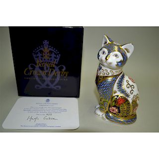 ROYAL CROWN DERBY FIRESIDE CAT PAPERWEIGHT