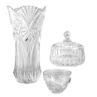 WATERFORD, VINCENNES, AND OTHER CUT CRYSTAL TABLEWARE