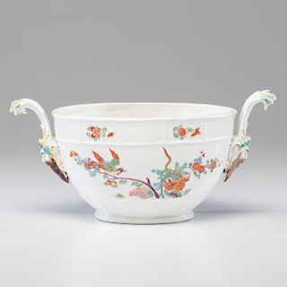 Fine Meissen Porcelain Tureen, Kakiemon Pattern