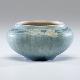 Newcomb College Art Pottery Bowl by Henrietta Bailey