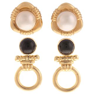 A Pair of Black Onyx Earrings & Mabe Pearl Earring