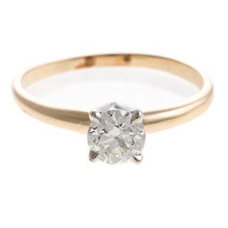 A Ladies Vintage Diamond Engagement Ring in 14K