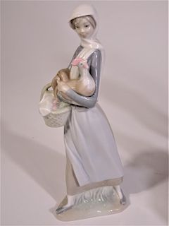 Lladro Porcelain Sculpture "Girl With Cockerel"