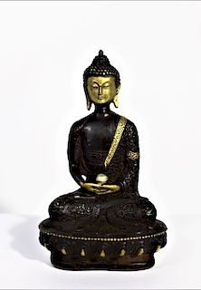 Bronze Amitabha Medicine Buddha sitting on Lotus