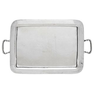 TRAY. MEXICO, 20TH CENTURY. Sterling 0,925 Silver. Smooth rectangular design with handles. 
