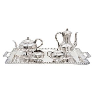 TEA AND COFFEE SET. MEXICO, 20TH CENTURY. Sterling 0.925 Silver. Brand: SABORNS. 