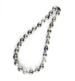 A TAHITIAN AND SOUTH SEA MULTI-COLOR PEARL NECKLACE,
