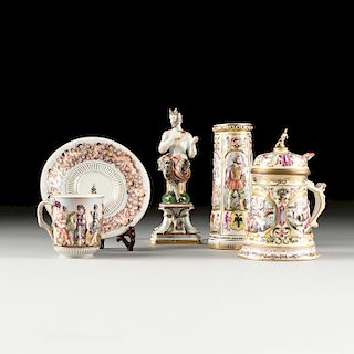 A GROUP OF FOUR PIECES OF CAPODIMONTE PORCELAIN, GERMANY, 20TH CENTURY,