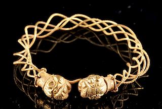 Greek 20K+ Gold Wire Bracelet w/ Lion Headed Clasp