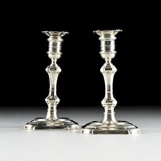 A PAIR OF CARTIER STERLING SILVER WEIGHTED CANDLESTICKS, FIRST HALF 20TH CENTURY,