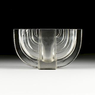RENE LALIQUE (FRENCH 1860-1945) A VILLARD FROSTED AND CLEAR MOLDED GLASS VASE, MODEL 10-896, SIGNED, CIRCA 1936,