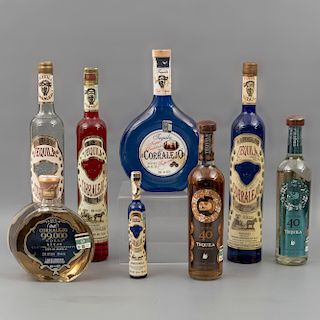 Corralejo y Factor 40. Tequilas Añejos, Reposados, y Blancos. Penjamo, Guanajuato y Tlajomulco de Zuñiga, Jalisco. Piezas: 8.