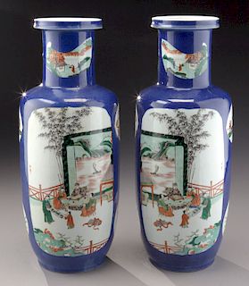 Pr. Chinese Wucai porcelain vases,