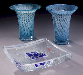 (3) Bertil Vallien Kosta Boda glass items,