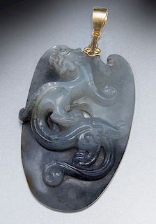 Chinese carved black & white jade pendant,