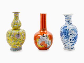 Three Chinese Porcelain Vases
Tallest: height 8 5/8 in., 22 cm.