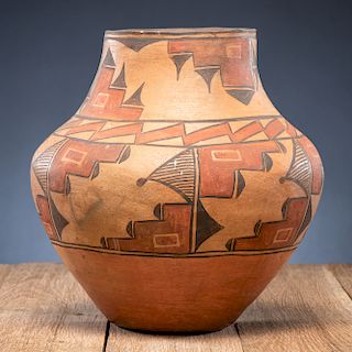 Martina Pino (Zia, b. 1880) Polychrome Pottery Storage Jar