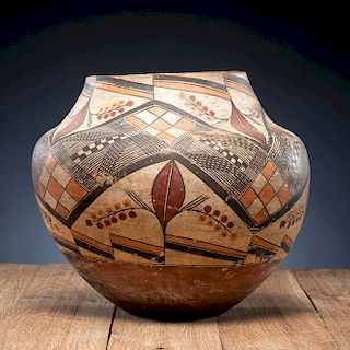 Acoma Four-Color Polychrome Pottery Olla, From the Stanley B. Slocum Collection, Minnesota